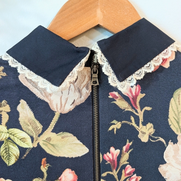 Alice + Olivia Floral Long Sleeve Dress - Navy and White - Picture 11 of 16